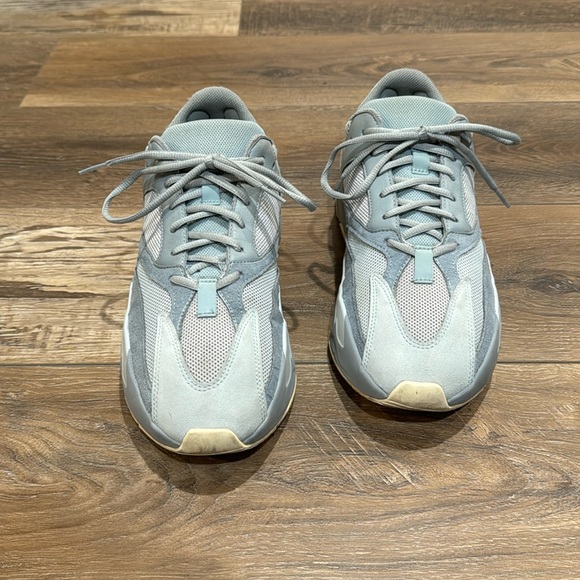 YEEZY Boost 700 Inertia Size 12 - Picture 2 of 11